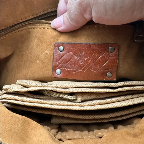 Patricia Nash~Avellino Tooled Black Leather Crossbody Shoulder Handbag P062233 - Picture 7 of 11